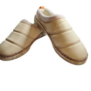 DR SCHOLLS NEW puffer slippers 7